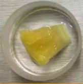 盛懷次氯酸浸泡